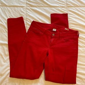 Red skinny jeans